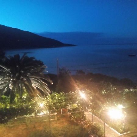 Hotel Kinira Buitenkant foto
