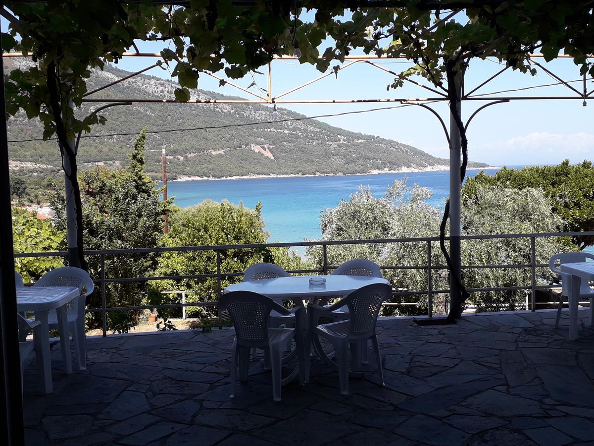 Hotel Kinira Buitenkant foto